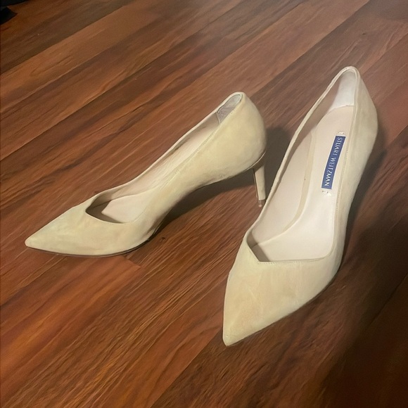 Stuart Weitzman Cream Heels - Picture 1 of 8